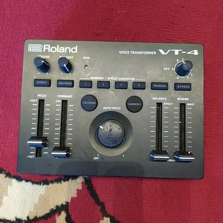 Roland VT4 Voice Transformer | Guitar Store | Canggu Guitar